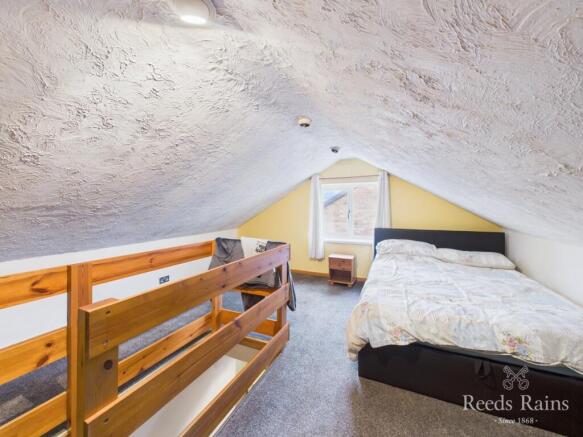 3 bed Semi-Detached for sale Image 5