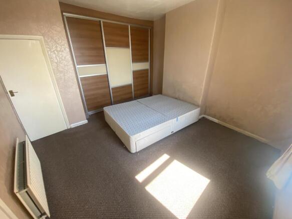 2 bed Terraced for sale Image 12