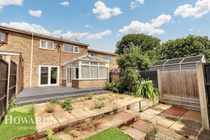 32, Lakeland Drive, Lowestoft NR32 2QT