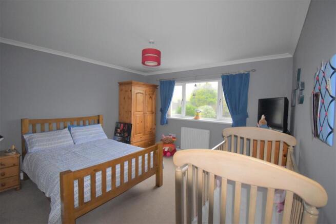 Bedroom 3.jpg