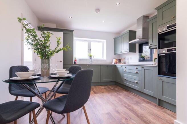 3 bed Semi-Detached for sale Image 4
