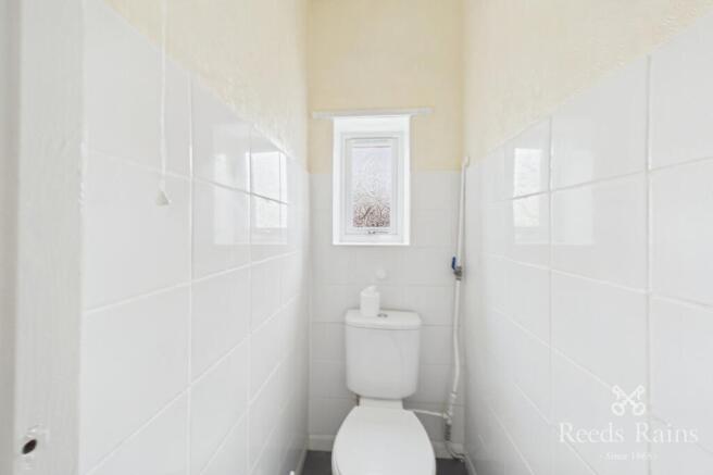 3 bed Semi-Detached for sale Image 11