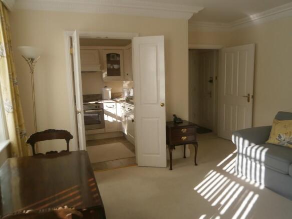 Photo 4