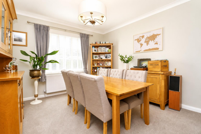 3 bed Semi-Detached for sale Image 4