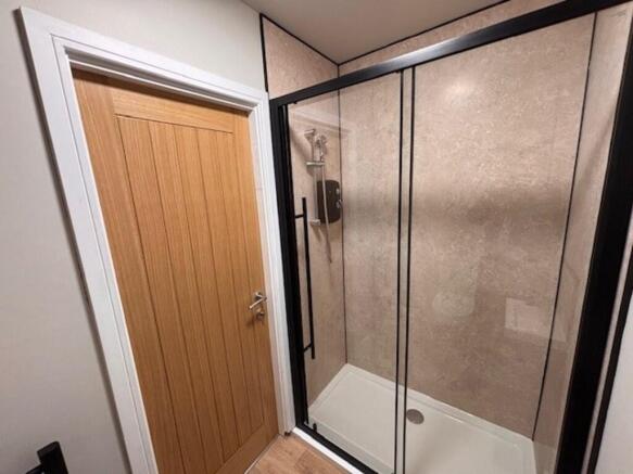 Ensuite 2