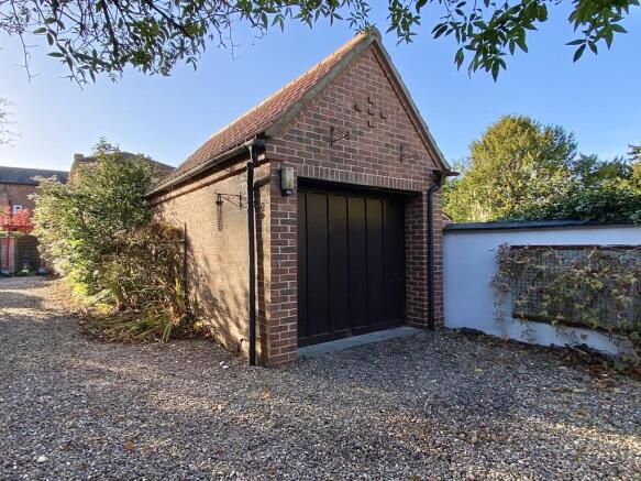 Single Garage