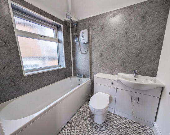 3 bed Semi-Detached for sale Image 10