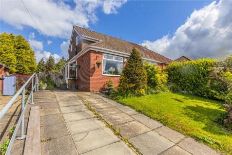 Savoy Drive, Royton, Oldham, Greater Manchester, OL2