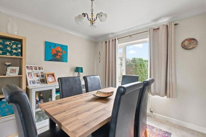 3 bed Semi-Detached for sale Image 5