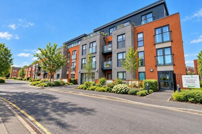 1-bed flat on Scott Place, Cross Keys, Lichfield, WS13 6EX, £250,000
