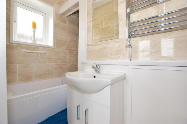 En-Suite Bathroom