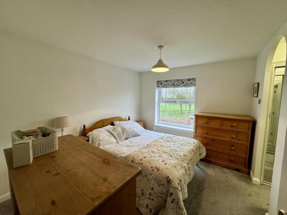 3 bed Detached for sale Image 7