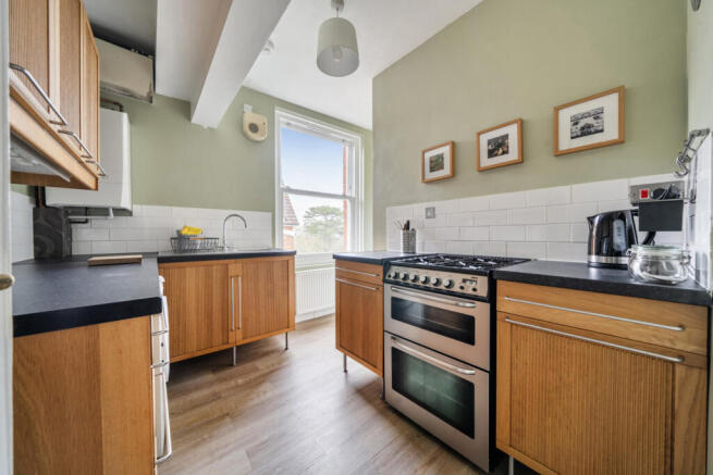 1424768-7-69af0f7...