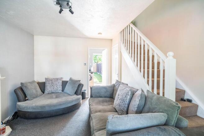 2 bed Semi-Detached for sale Image 10