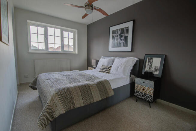Rosebay Close, Horton Heath, Eastleigh, Hampshire photo 4