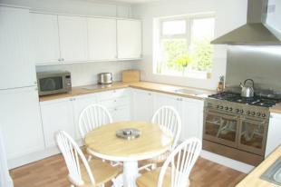 Fitted Kitchen
