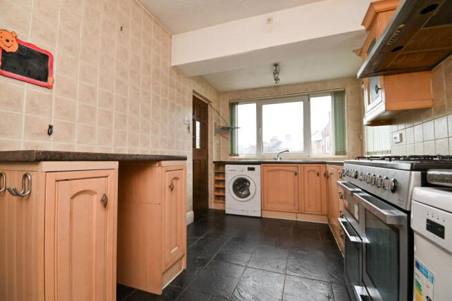 3 bed Detached for sale Image 9