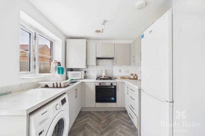 Swan Street, Poolsbrook, Chesterfield, Derbyshire, S43 photo 3