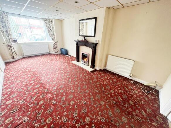 Living Room 2.jpg