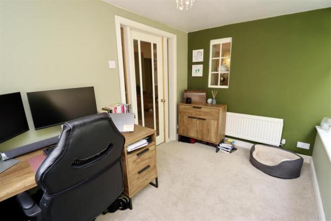 3 bed Detached for sale Image 10