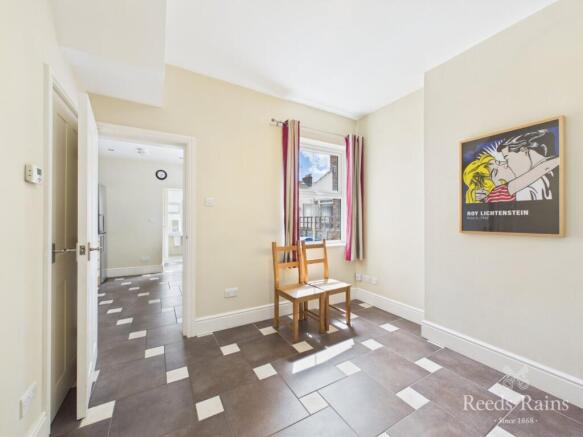 3 bed Terraced for sale Image 8