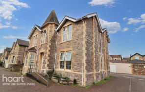 Flat 2, 4, Beaconsfield Road, Weston-super-mare BS23 1YE