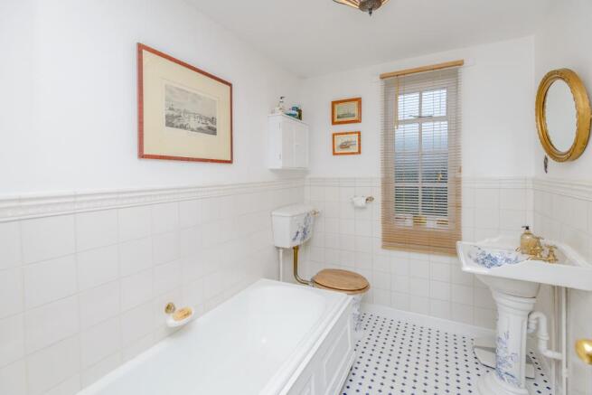 bath (Main)