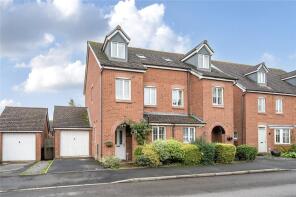 90, Cleobury Meadows, Kidderminster DY14 8EY
