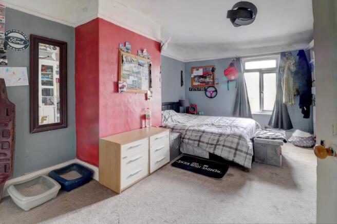 Bedroom 2.jpg