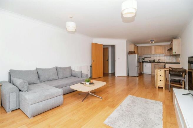 Lounge/Kitchen