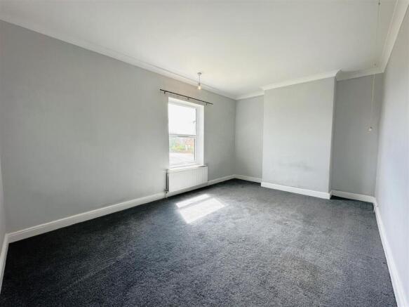 2 bed End of Terrace for sale Image 7