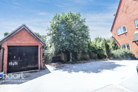 Laurel Drive, South Ockendon