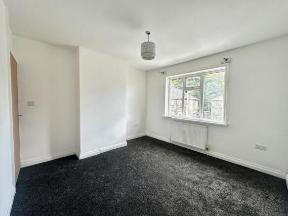 3 bed End of Terrace to rent Image 6