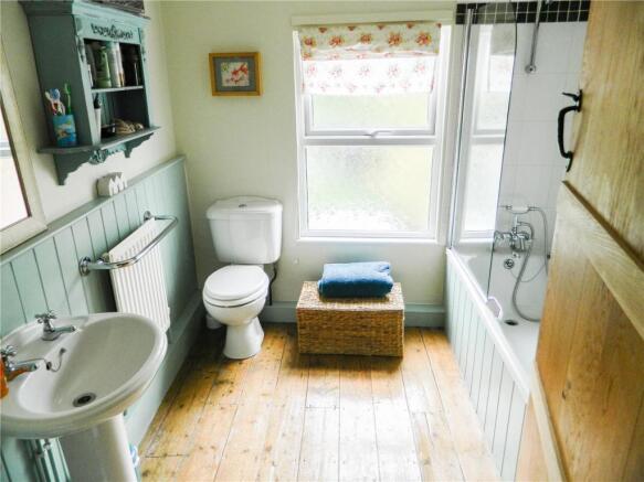 Photo 9