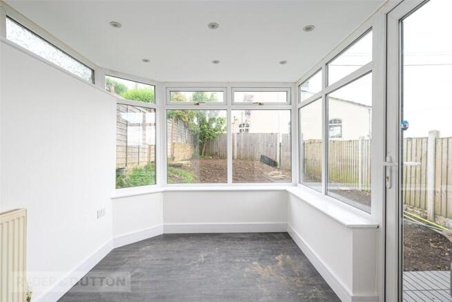 3 bed Terraced for sale Image 7