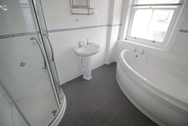BATH / SHOWER