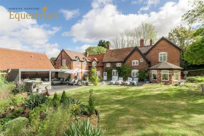 The Dingle.jpg equestrian.jpg