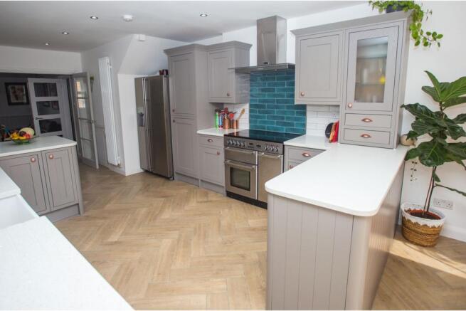 Kitchen / Diner