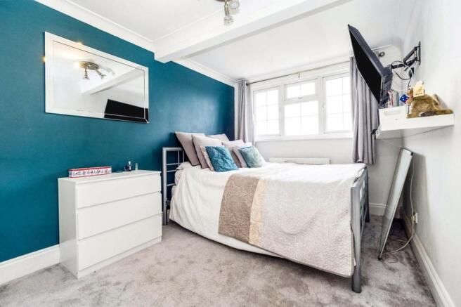 bedroom.jpg