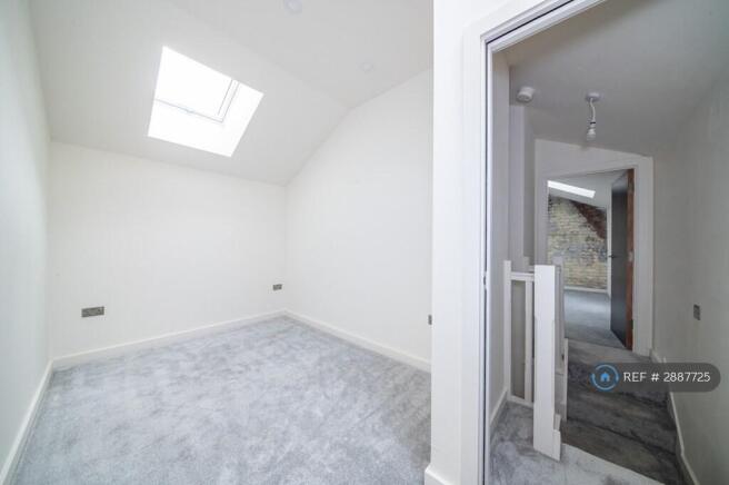 2 bed Flat to rent Image 7