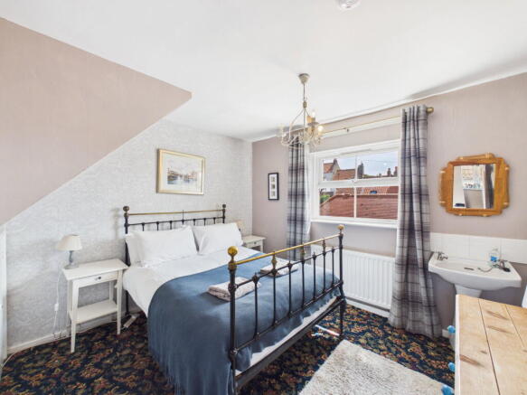 2 bed Cottage for sale Image 7