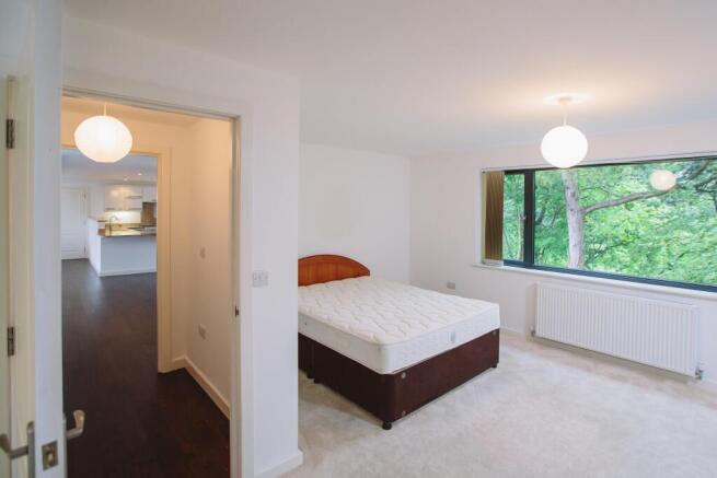 2 bed Flat to rent Image 7