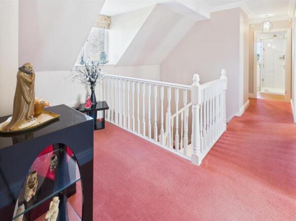 FIRST FLOOR STAIRS AND LANDING