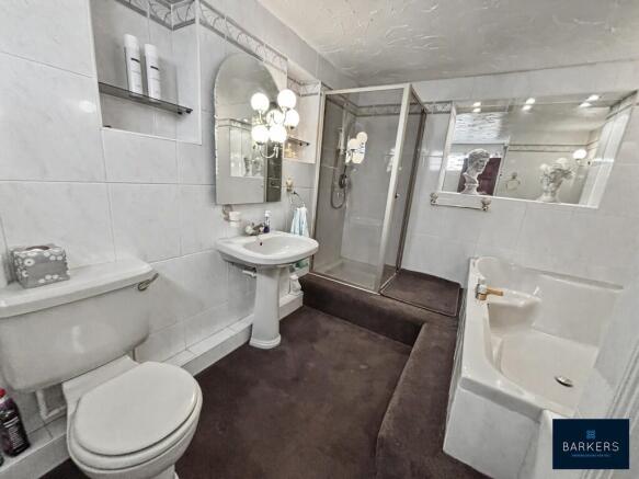 3 bed Semi-Detached for sale Image 5