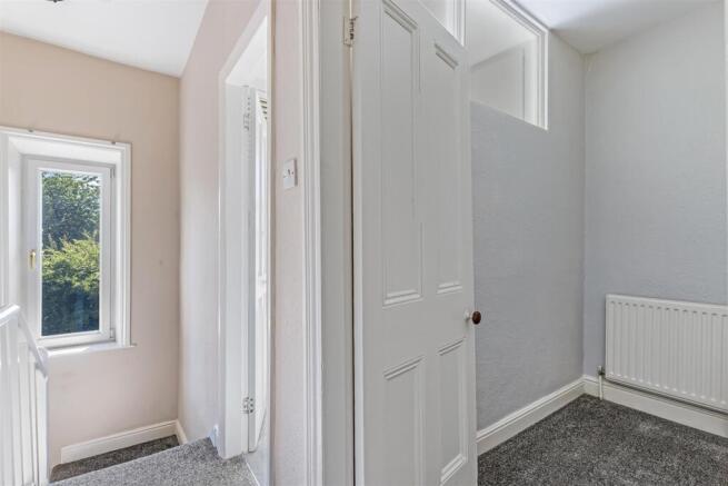 2 bed Terraced for sale Image 9