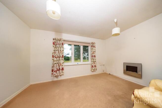 Badgers Croft, Victoria Road, Mortimer Common, Reading, Berkshire, RG7 3SW photo 4