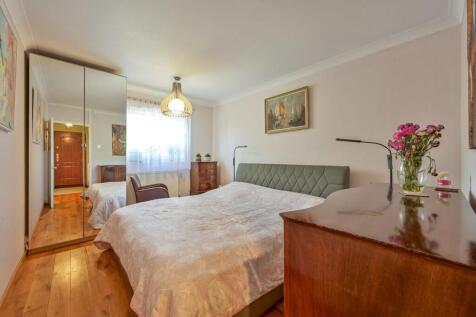 Arabella Drive, East Sheen, London, SW15