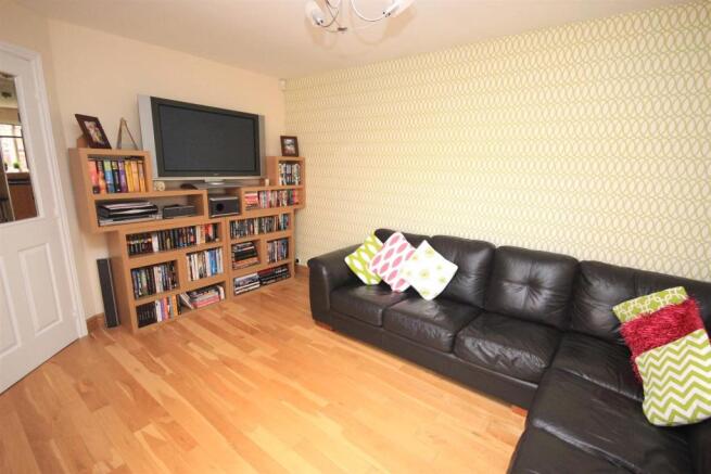 SITTING ROOM