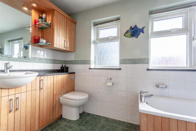 Family bathroom