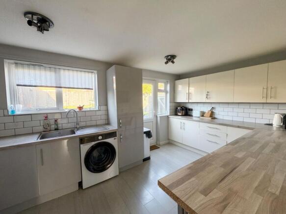 Kitchen/Breakfast Room